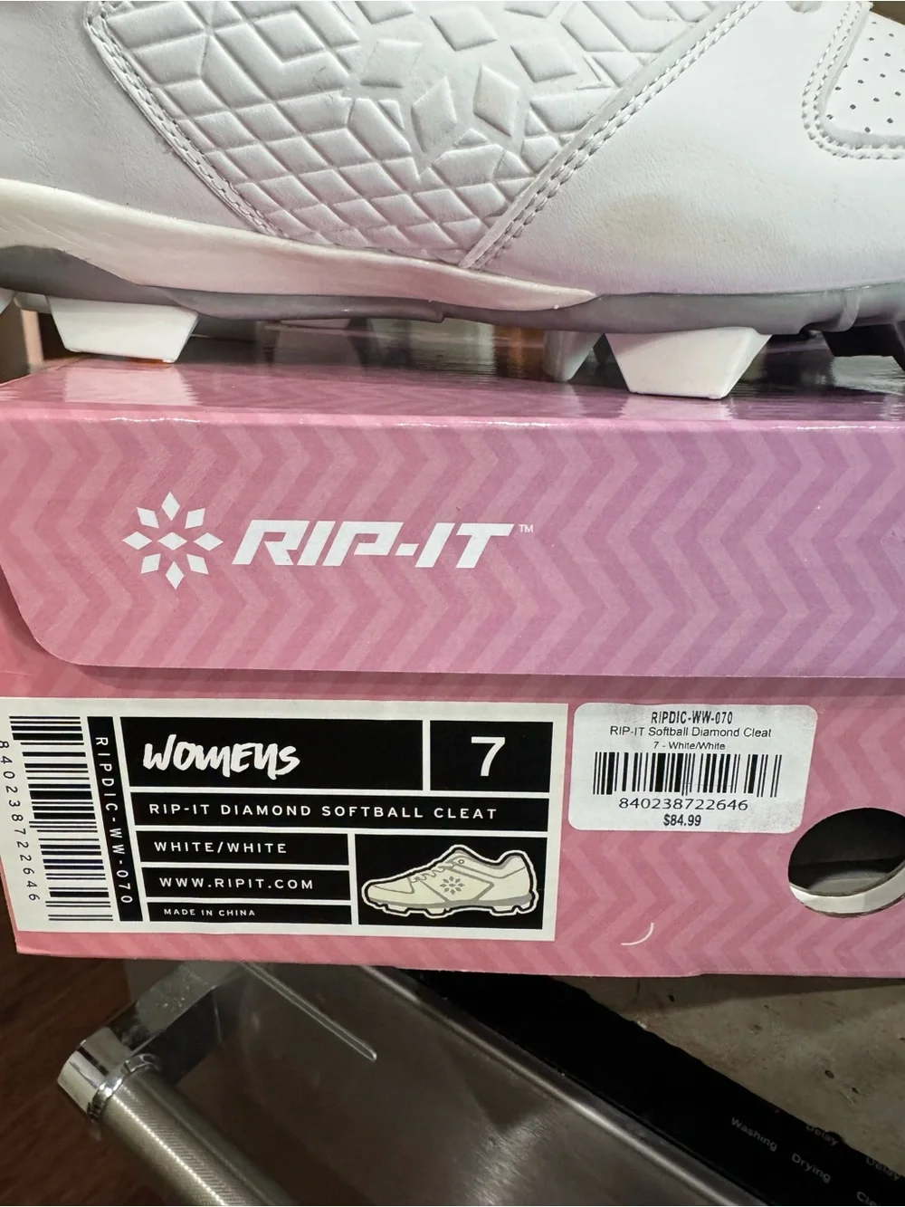 Rip-It Women's White Athletic Softball Cleats
